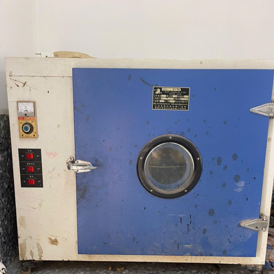 Tủ sấy Hiệu: KETONG – Trung Quốc Model: 101-1